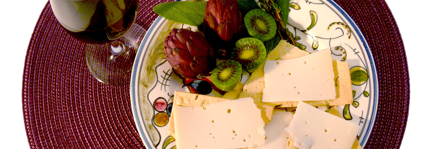 Honey Bee® Goat Cheese